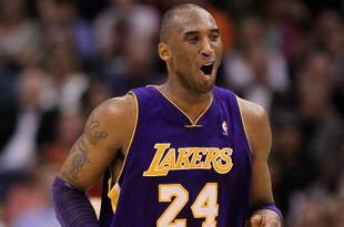 PHOENIX - MARCH 12:  Kobe Bryant #24 of the Los Angeles Lakers in action during the NBA game against the Phoenix Suns at US Airways Center on March 12, 2010 in Phoenix, Arizona.  The Lakers defeated the Suns 102-96.  NOTE TO USER: User expressly acknowledges and agrees that, by downloading and or using this photograph, User is consenting to the terms and conditions of the Getty Images License Agreement.  (Photo by Christian Petersen/Getty Images)