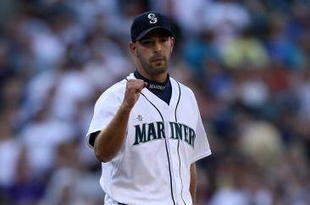 SEATTLE - SEPTEMBER 02:  Closing pitcher David Aardsma #53 of the Seattle Mariners pumps his fist after getting the final out to defeat the Los Angeles Angels of Anaheim 3-0 on September 2, 2009 at Safeco Field in Seattle, Washington. (Photo by Otto Greule Jr/Getty Images)