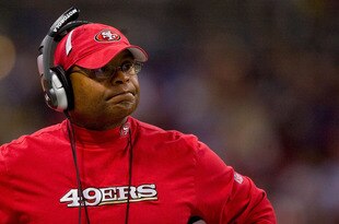 ST. LOUIS - JANUARY 3: Head coach Mike Singletary of the San Francisco 49ers looks on from the sidelines against the St. Louis Rams at the Edward Jones Dome on January 3, 2010 in St. Louis, Missouri.  The 49ers beat the Rams 28-6.  (Photo by Dilip Vishwanat/Getty Images)