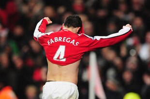 LONDON, ENGLAND - MARCH 20:  Cesc Fábregas of Arsenal celebrates scoring their second goal from the penalty spot during the Barclays Premier League match between Arsenal and West Ham United at Emirates Stadium on March 20, 2010 in London, England.  (Photo by Mike Hewitt/Getty Images)