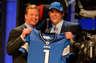 NEW YORK - APRIL 25:  NFL Commissioner Roger Goodell stands with Detroit Lions #1 draft pick Matthew Stafford at  Radio City Music Hall for the 2009 NFL Draft on April 25, 2009 in New York City  (Photo by Jeff Zelevansky/Getty Images)