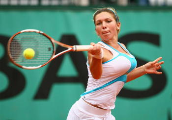 Breasts: Simona Halep