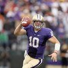 SEATTLE - SEPTEMBER 19:  Quarterback Jake Locker #10 of the Washington Huskies looks to pass the ball against the USC Trojans on September 19, 2009 at Husky Stadium in Seattle, Washington. The Huskies defeated the Trojans 16-13. (Photo by Otto Greule Jr/G