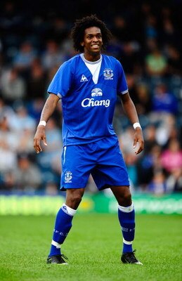 ROCHDALE, ENGLAND - JULY 18: Jo of Everton in action during the Pre Season Friendly match between Rochdale and Everton on July 18, 2009 in Rochdale, England.  (Photo by Laurence Griffiths/Getty Images)