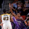 15 Jun 2000:  Yolanda Griffith #33 of the Sacramento Monarchs guards Quancy Barnes #42 of the Seattle Storm at Key Arena in Seattle, Washington.  The Monarchs defeated the Storm 54-50. NOTE TO USER: It is expressly understood that the only rights Allsport