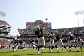OAKLAND, CA - SEPTEMBER 27:  JaMarcus Russell #2 of the Oakland Raiders passes the ball during their game against the Denver Broncos at the Oakland-Alameda County Coliseum on September 27, 2009 in Oakland, California.  (Photo by Ezra Shaw/Getty Images)