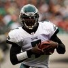 PHILADELPHIA - SEPTEMBER 27:  Quarterback Michael Vick #7 of the Philadelphia Eagles runs the ball against the Kansas City Chiefs during their game on September 27, 2009 at Lincoln Financial Field in Philadelphia, Pennsylvania.  (Photo by Travis Lindquist