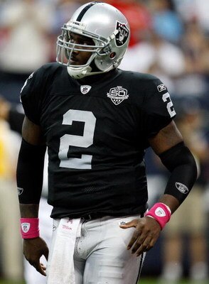 HOUSTON - OCTOBER 04:  Quarterback JaMarcus Russell #2 of the Oakland Raiders at Reliant Stadium on October 4, 2009 in Houston, Texas.  (Photo by Ronald Martinez/Getty Images)