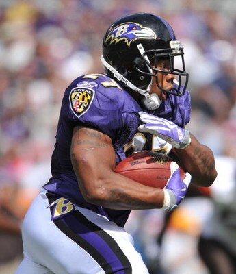 BALTIMORE - SEPTEMBER 27:  Ray Rice #27 of the Baltimore Ravens runs the ball against the Cleveland Browns at M&T Bank Stadium on September 27, 2009 in Baltimore, Maryland. The Ravens defeated the Browns 34-3. (Photo by Larry French/Getty Images)