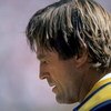 1984:  Portrait of Jack Youngblood #85 of the Los Angeles Rams as he sits on the sideline during a 1984 NFL game.  (Photo by Rick Stewart/Getty Images)