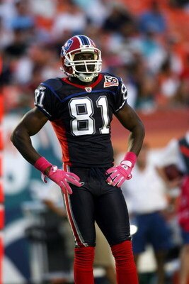 MIAMI - OCTOBER 04:  Receiver Terrell Owens #81 of the Buffalo Bills looks on against the Miami Dolphins at Land Shark Stadium on October 4, 2009 in Miami, Florida. Miami defeated Buffalo 31-30.  (Photo by Marc Serota/Getty Images)