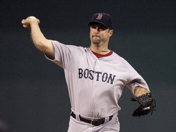 KANSAS CITY, KS - SEPTEMBER 21:  Pitcher Tim Wakefield #49 of the Boston Red Sox pitches against the Kansas City Royals during the game on September 21, 2009 at Kauffman Stadium in Kansas City, Missouri. The Royals defeated the Red Sox 12-9. (Photo by Jam