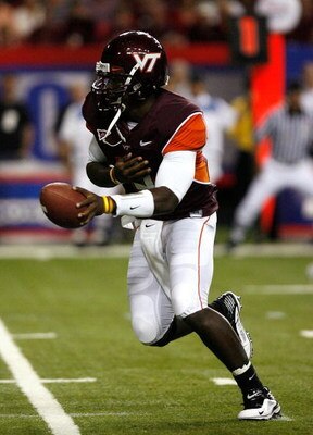 ATLANTA - SEPTEMBER 05:  Quarterback Tyrod Taylor #5 of the Virginia Tech Hokies against the Alabama Crimson Tide during the Chick-fil-A Kickoff Game at Georgia Dome on September 5, 2009 in Atlanta, Georgia.  (Photo by Kevin C. Cox/Getty Images)