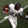 PISCATAWAY, NJ - SEPTEMBER 07:  Isaiah Pead #23 of the Cincinnati Bearcats runs the ball against the Rutgers Scarlet Knights enroute to a touchdown at Rutgers Stadium on September 7, 2009 in Piscataway, New Jersey.   by Jim McIsaac/Getty Images)  (Photo b