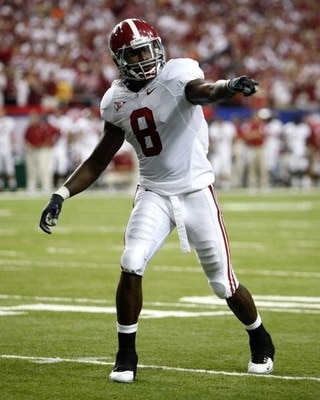 ATLANTA - SEPTEMBER 05:  Julio Jones #8 of the Alabama Crimson Tide against the Virginia Tech Hokies during the Chick-fil-A Kickoff Game at Georgia Dome on September 5, 2009 in Atlanta, Georgia.  (Photo by Kevin C. Cox/Getty Images)