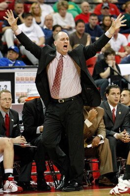 LAS VEGAS - MARCH 14:  Head coach Jim Boylen of the Utah Utes signals his players as they take on the San Diego State Aztecs during the championship game of the Conoco Mountain West Conference tournament at the Thomas & Mack Center March 14, 2009 in Las V