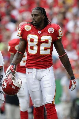 KANSAS CITY, MO - SEPTEMBER 20:  Dwayne Bowe #82 of the Kansas City Chiefs looks on during the game against the Oakland Raiders at Arrowhead Stadium on September 20, 2009 in Kansas City, Missouri. (Photo by Jamie Squire/Getty Images)