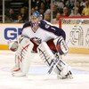SAN JOSE, CA - OCTOBER 08:  Steve Mason #1 of the Columbus Blue Jackets in action during their game against the San Jose Sharks at HP Pavilion on October 8, 2009 in San Jose, California.  (Photo by Ezra Shaw/Getty Images)