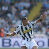 TURIN, ITALY - SEPTEMBER 27:  Felipe Melo of Juventus FC in action during the Serie A match between Juventus FC and Bologna FC at Olimpico Stadium on September 27, 2009 in Turin, Italy.  (Photo by Valerio Pennicino/Getty Images)