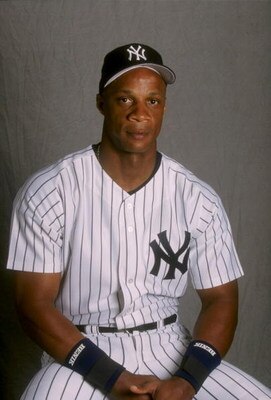 23 Feb 1998: Darryl Strawberry #39 of the New York Yankees at Spring Training at Legends Field in Tampa, Florida.