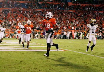 FORT LAUDERDALE, FL - SEPTEMBER 17:  Tight end Dedrick Epps #18 of the Miami Hurricanes breaks away for a touchdown against the Georgia Tech Yellow Jackets at Land Shark Stadium on September 17, 2009 in Fort Lauderdale, Florida.  (Photo by Doug Benc/Getty