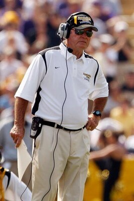 BATON ROUGE, LA - AUGUST 30:  Head coach Jerry Moore of the Appalachian State Mountaineers watches a play against the Louisiana State University Tigers on August 30, 2008 at Tiger Stadium in Baton Rouge, Louisiana.  (Photo by Chris Graythen/Getty Images)