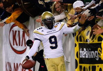ATLANTA - OCTOBER 17:  Quarterback Josh Nesbitt #9 of the Georgia Tech Yellow Jackets celebrates after scoring a touchdown against the Virginia Tech Hokies at Bobby Dodd Stadium on October 17, 2009 in Atlanta, Georgia.  (Photo by Kevin C. Cox/Getty Images