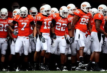 STILLWATER, OK - SEPTEMBER 5:  The Oklahoma State Cowboys prepare to take the field to start the game against the Georgia Bulldogs at Boone Pickens Stadium on September 5, 2009 in Stillwater, Oklahoma. (Photo by Christian Petersen/Getty Images)