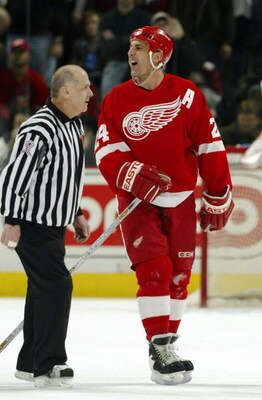 23 Mar 2002:  Chris Chelios #24 of the Detroit Red Wings yells some choice words at the referees after his ejection against the Colorado Avalanche during the third period at the Pepsi Center in Denver, Colorado.  The Red Wings won 2-0.  DIGITAL IMAGE Mand