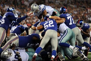 ARLINGTON, TX - SEPTEMBER 20:  Running back Marion Barber #24 of the Dallas Cowboys at Cowboys Stadium on September 20, 2009 in Arlington, Texas.  (Photo by Ronald Martinez/Getty Images)