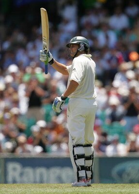 SYDNEY, AUSTRALIA - JANUARY 04:  Adam Gilchrist of Australia celebrates his 50 during day three of the fifth Ashes Test Match between Australia and England at the Sydney Cricket Ground on January 4, 2007 in Sydney, Australia.  (Photo by Ezra Shaw/Getty Im