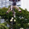 AUCKLAND, NEW ZEALAND - FEBRUARY 20:  Haro BMX rider Dave Mirra from Greenvile USA in action at a BMX demonstration at Aotea square ahead of this weekend extreme sports event in Hamilton, Wednesday.  (Photo by Michael Bradley/Getty Images)