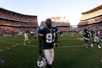 CLEVELAND - SEPTEMBER 7:  Terrell Owens #81 of the Dallas Cowboys walks off the field following the game against the Cleveland Browns at Cleveland Browns Stadium on September 7, 2008 in Cleveland, Ohio.  (Photo by Kevin C. Cox/Getty Images)