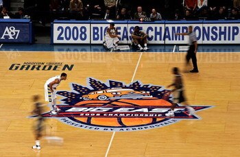 NEW YORK - MARCH 14: Levance Fields #2 of the Piittsburgh Panthers brings the ball up court against the Marquette Golden Eagles during day three of the 2008 Big East Men's Basketball Championship at Madison Square Garden on March 14, 2008 in New York Cit
