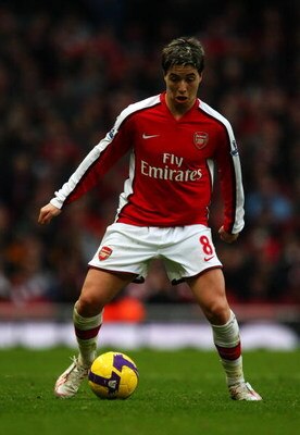 LONDON - FEBRUARY 28:  Samir Nasri of Arsenal during the Barclays Premier League match between Arsenal and Fulham at Emirates Stadium on February 28, 2009 in London, England.  (Photo by Clive Rose/Getty Images)