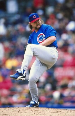18 Apr 1999: Pitcher Rod Beck #47 of the Chicago Cubs winds back to throw the ball during the game against the Milwaukee Brewers at the County Stadium in Milwaukee, Wisconsin. The Cubs defeated the Brewers 6-5. Mandatory Credit: Matthew Stockman  /Allspor
