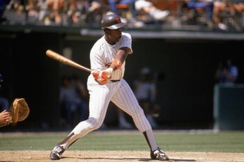 1989:  Garry Templeton of the San Diego Padres readies for the pitch during the 1989 season. (Photo by Stephen Dunn/Getty Images)