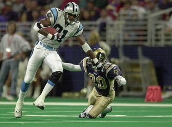 5 Nov 2000:  #81 Donald Hayes of the Carolina Panthers shoves off  #20 Taje Allen of the St. Louis Rams at the Trans World Dome in St. Louis, Missouri. The Panthers beat the Rams 27-24. DIGITAL IMAGE. Mandatory Credit: Elsa/ALLSPORT