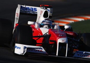 MELBOURNE, AUSTRALIA - MARCH 29:  Jarno Trulli of Italy and Toyota drives on his way to finishing in third place during the Australian Formula One Grand Prix at the Albert Park Circuit on March 29, 2009 in Melbourne, Australia.  (Photo by Clive Mason/Gett