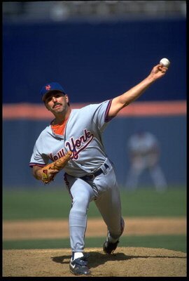 21 JUL 1993:  NEW YORK METS PITCHER JOHN FRANCO RELEASES A PITCH DURING THE METS VERSUS SAN DIEGO PADRES GAME AT JACK MURPHY STADIUM IN SAN DIEGO, CALIFORNIA.  MANDATORY CREDIT:  STEPHEN DUNN/ALLSPORT USA