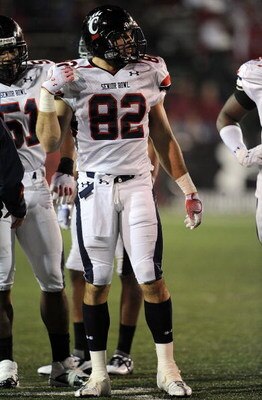 MOBILE, AL - JANUARY 24:  Connor Barwin #82 of the North team during the Under Armour Senior Bowl on January 24, 2009 at Ladd-Peebles Stadium in Mobile, Alabama.  (Photo by Ronald Martinez/Getty Images)