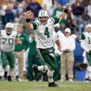 NASHVILLE, TN - NOVEMBER 23:  Quarterback Brett Favre #4 of the New York Jets celebrates during the game against the Tennessee Titans at LP Field on November 23, 2008 in Nashville, Tennessee. (Photo by Kevin C. Cox/Getty Images)