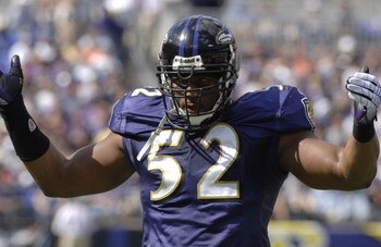 Baltimore Ravens linebacker Ray Lewis pumps up the crowd versus the San Diego Chargers at M&T Bank Stadium, Baltimore, Maryland, October 1, 2006. The Ravens won 16-13.  (Photo by Al Messerschmidt/Getty Images)