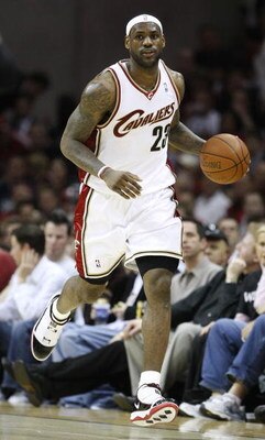 CLEVELAND - APRIL 21:  LeBron James #23 of the Cleveland Cavaliers brings the ball up the floor while playing the Detroit Pistons in Game Two of the Eastern Conference Quarterfinals during the 2009 NBA Playoffs at Quicken Loans Arena on April 21, 2009 in 