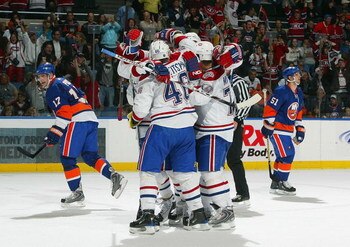 UNIONDALE, NY - NOVEMBER 01: The Montreal Canadiens celebrate a goal against the New York Islanders on November 1, 2008 at Nassau Coliseum in Uniondale, New York. The Canadiens defeated the Isles 5-4. (Photo by Jim McIsaac/Getty Images)
