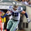 PHILADELPHIA - DECEMBER 28:  Jason Witten #82 of the Dallas Cowboys runs the ball against the Philadelphia Eagles on December 28, 2008 at Lincoln Financial Field in Philadelphia, Pennsylvania.  (Photo by Jim McIsaac/Getty Images)