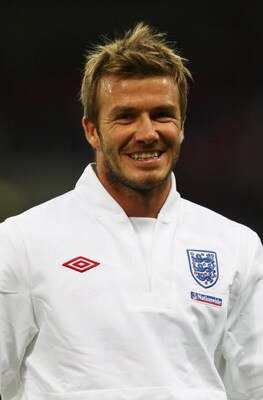 LONDON - APRIL 01:  (LDavid Beckham of England smiles prior to the FIFA 2010 World Cup Group 6 Qualifying match between England and Ukraine at Wembley Stadium on April 1, 2009 in London, England.  (Photo by Clive Rose/Getty Images)