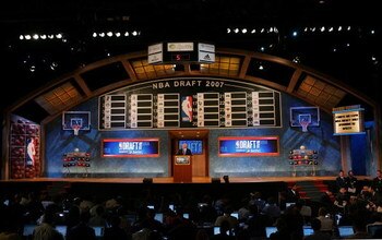 NEW YORK - JUNE 28: NBA Commissioner David Stern speaks during the 2007 NBA Draft at the WaMu Theatre at Madison Square Garden June 28, 2007 in New York City. NOTE TO USER: User expressly acknowledges and agrees that, by downloading and or using this pho