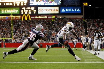 FOXBORO, MA - SEPTEMBER 16:  Antonio Gates #85 of the San Diego Chargers scores a touchdown in front of James Sanders #36 of the New England Patriots during their game at Gillette Stadium September 16, 2007 in Foxboro, Massachusetts.  (Photo by Nick Laham