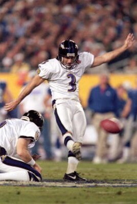 28 Jan 2001:  Matt Stover #3 of the Baltimore Ravens kicks the field goal during the Super Bowl XXXV Game against the New York Giants at the Raymond James Stadium in Tampa, Florida. The Ravens defeated the Giants 34-7.Mandatory Credit: Andy Lyons  /Allspo